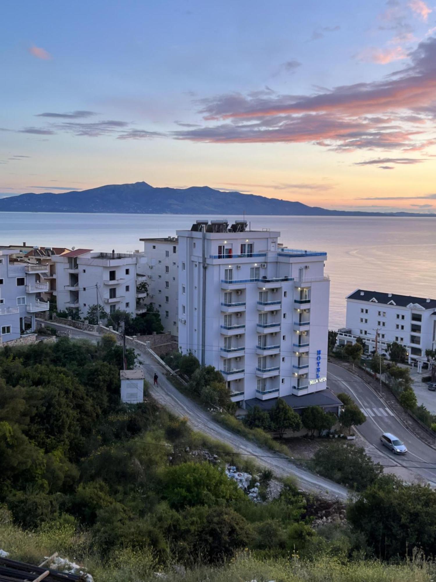 Bluemoon Suites Саранда Экстерьер фото