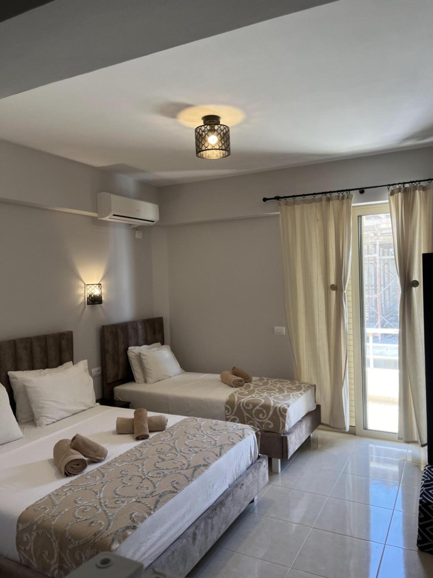 Bluemoon Suites Саранда Экстерьер фото