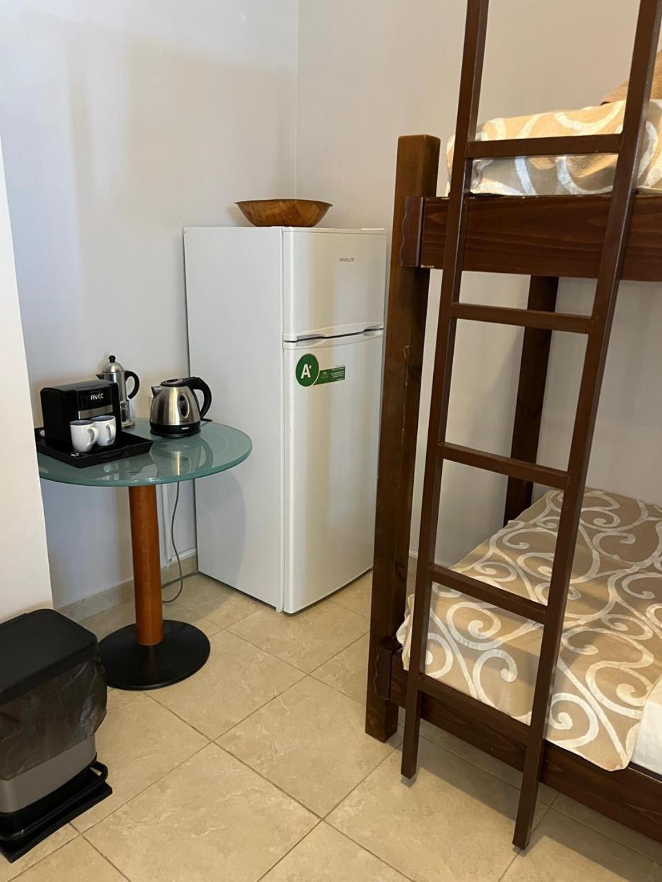 Bluemoon Suites Саранда Экстерьер фото